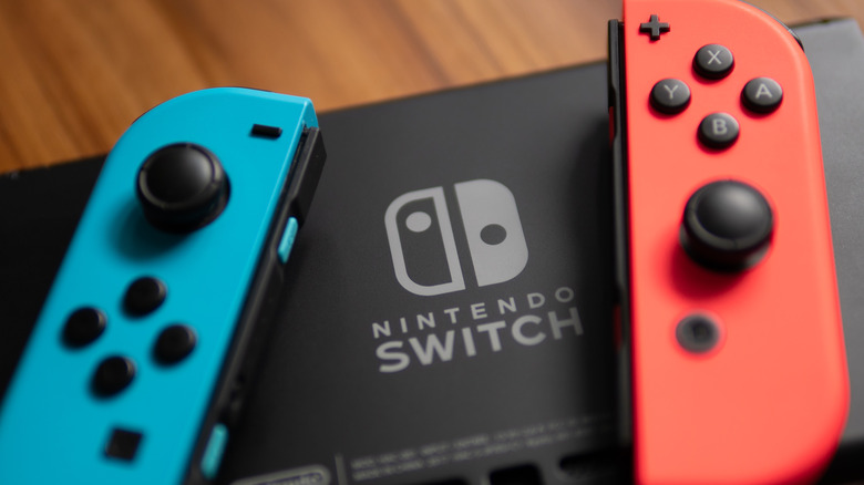 Leaked Images of Switch 2 Joycons Reportedly Show Up&nbsp;Online